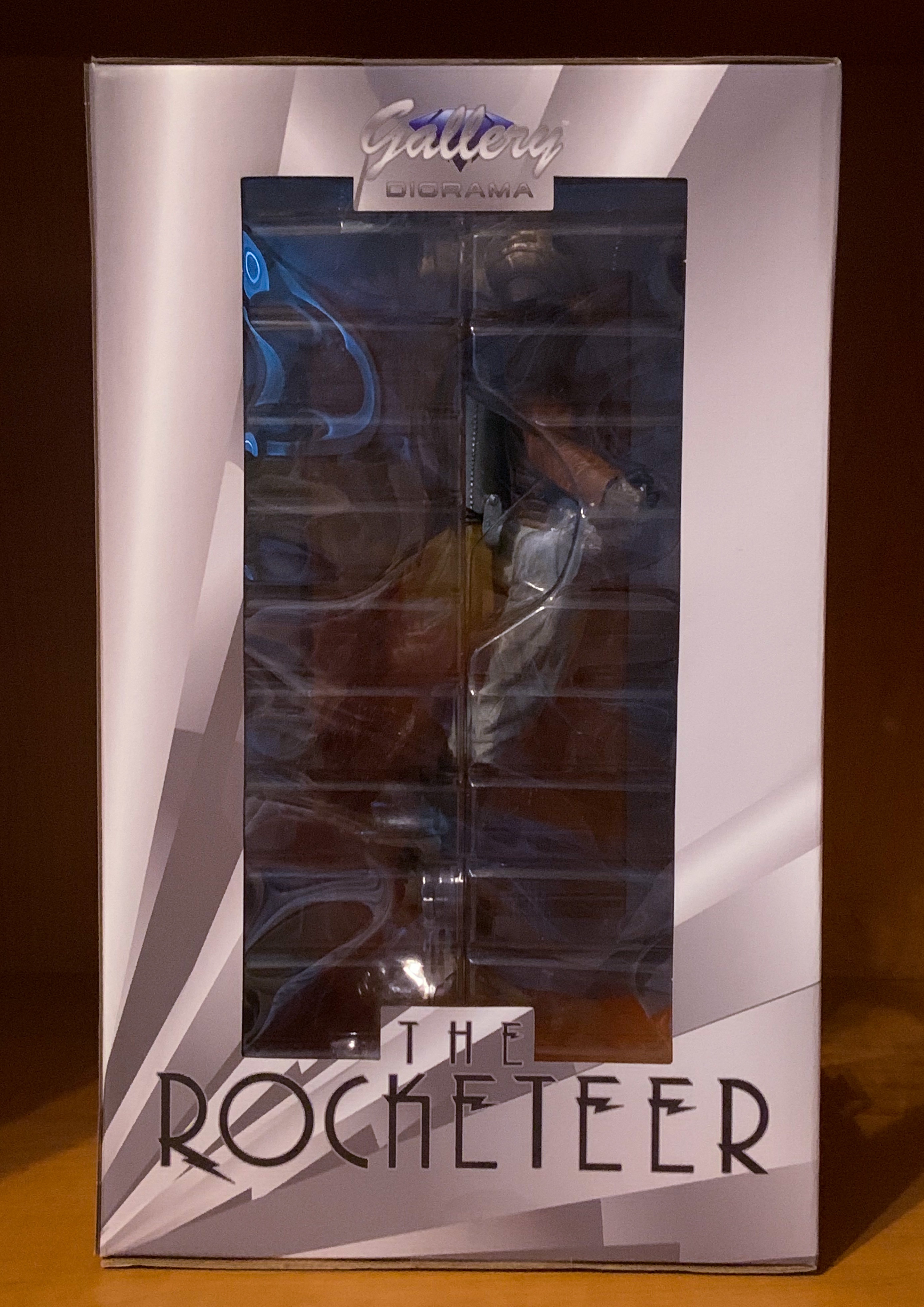 Diamond Select Toys Rocketeer Gallery Diorama Review – DuckTalks